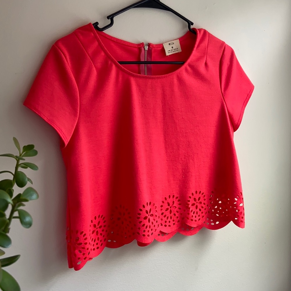 Urban outfitters scalloped crop